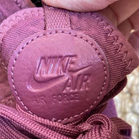 Nike Womens Air Force 1 Ultraforce Mid Force Sneakers Size 9.5 Vintage‎ Wine - Picture 2 of 16